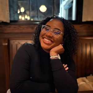 Meet your Posher, Lauryn janeé